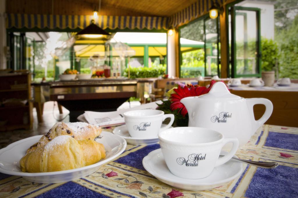 Hotel Marilu ايراكليا ماري المظهر الخارجي الصورة
