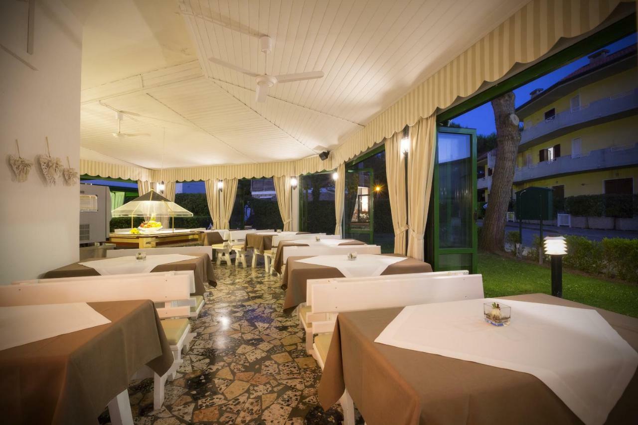 Hotel Marilu ايراكليا ماري المظهر الخارجي الصورة