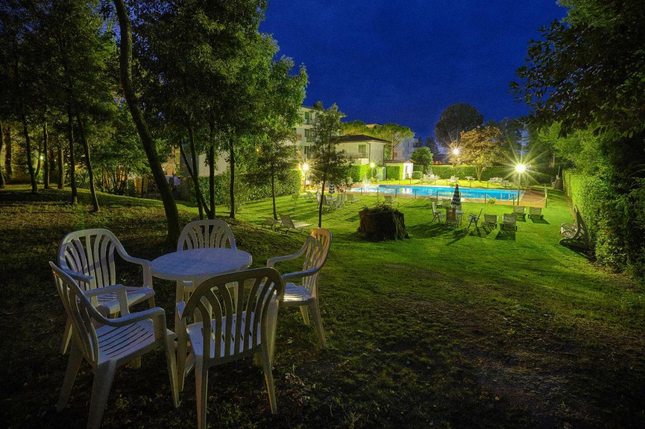 Hotel Marilu ايراكليا ماري المظهر الخارجي الصورة